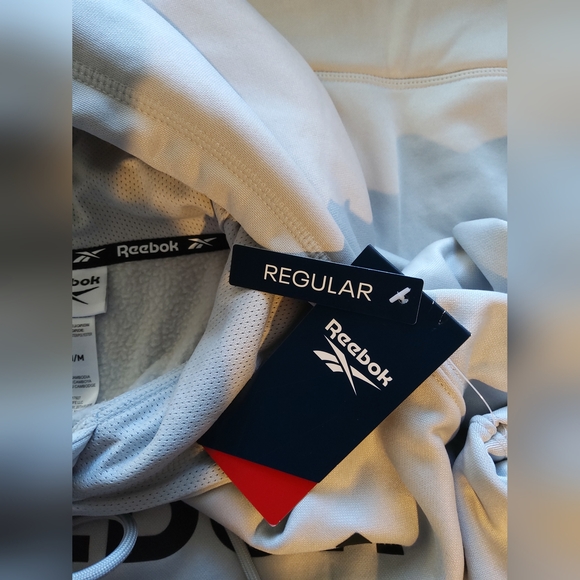 Reebok Light Gray Hoodie Sweatshirt - Picture 6 of 6